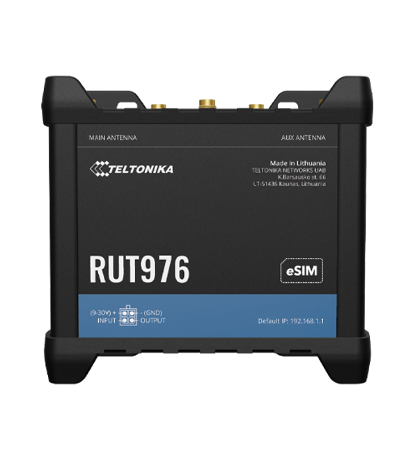 RUT976 Fast Ethernet + WiFi + 5G RedCap